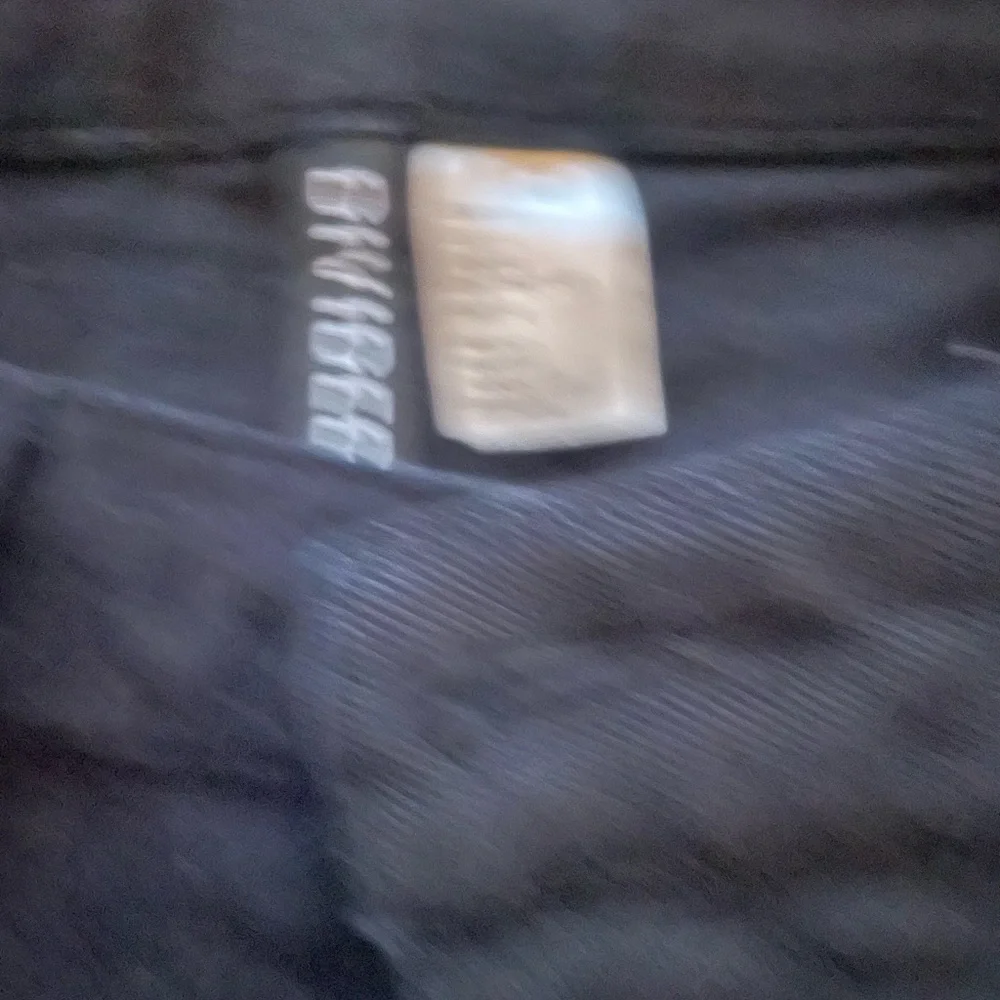 Divided H&M distressed Shorts size US 4 - Picture 4 of 4